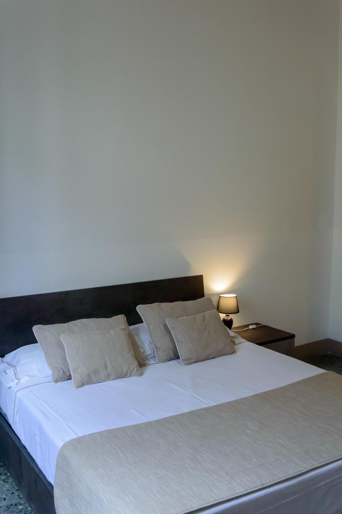 Homelink Firenze - Charlotte Εξωτερικό φωτογραφία